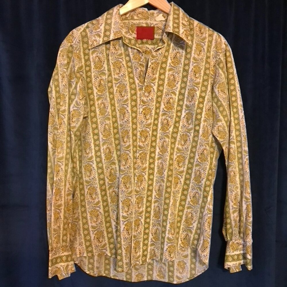 Mens Vintage King's Road Paisley 65/35 Poly Cotton Blend Medium Button Down